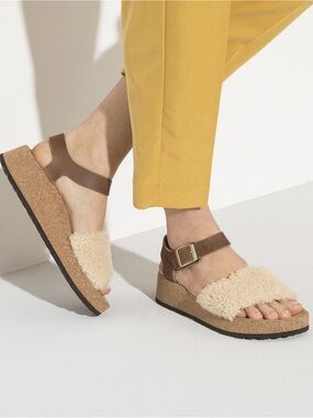 BIRKENSTOCK PAPILLIO GLENDA NATURAL LEATHER SHEARLING SANDALS